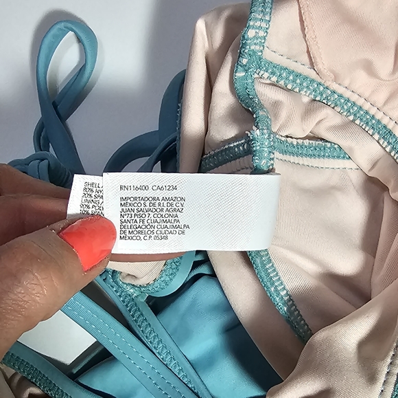 β€οΈβπ₯$5~ Mae Swimwear All Aboard Front Ruffle Cut Out One Piece Swimsuit - Picture 11 of 11